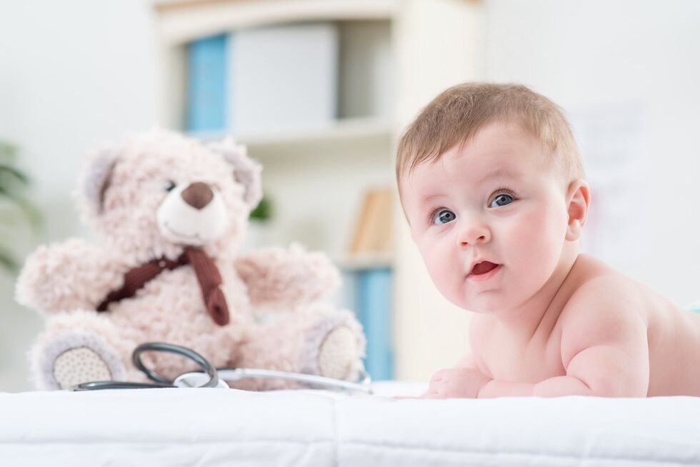 Plastique intime chez les bébés